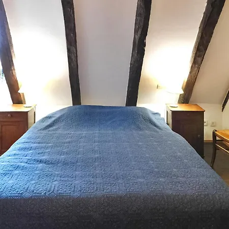 Les Trois Collines Holiday home *