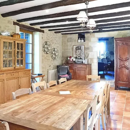 Les Trois Collines * Sergeac