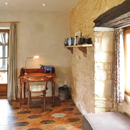 Les Trois Collines Holiday home *