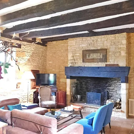 Les Trois Collines Holiday home